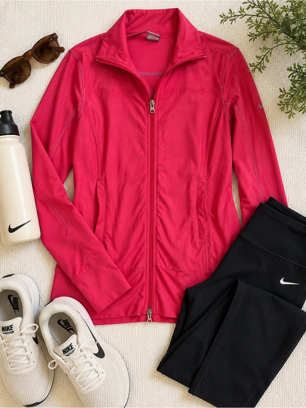 Nike Women's Fuchsia Full-Zip Utility Jacket